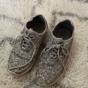 Sparkle shoes